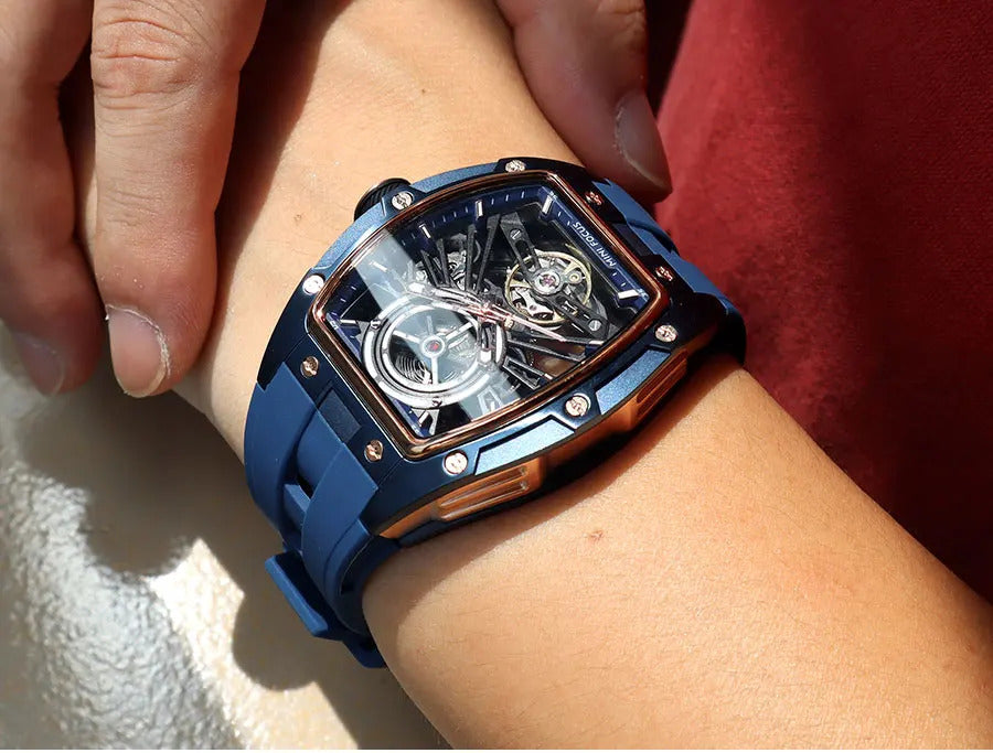 MINI FOCUS Men Wristwatch Fashion Black Waterproof Automatic Mechanical Watch with Luminous Hands Silicone Strap Tonneau Dial